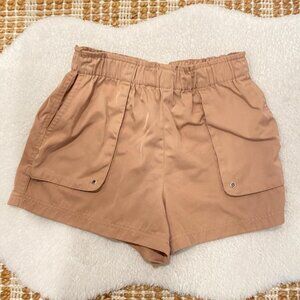 Brand New Forever 21 Beige Elastic Waist Shorts – Size Small
